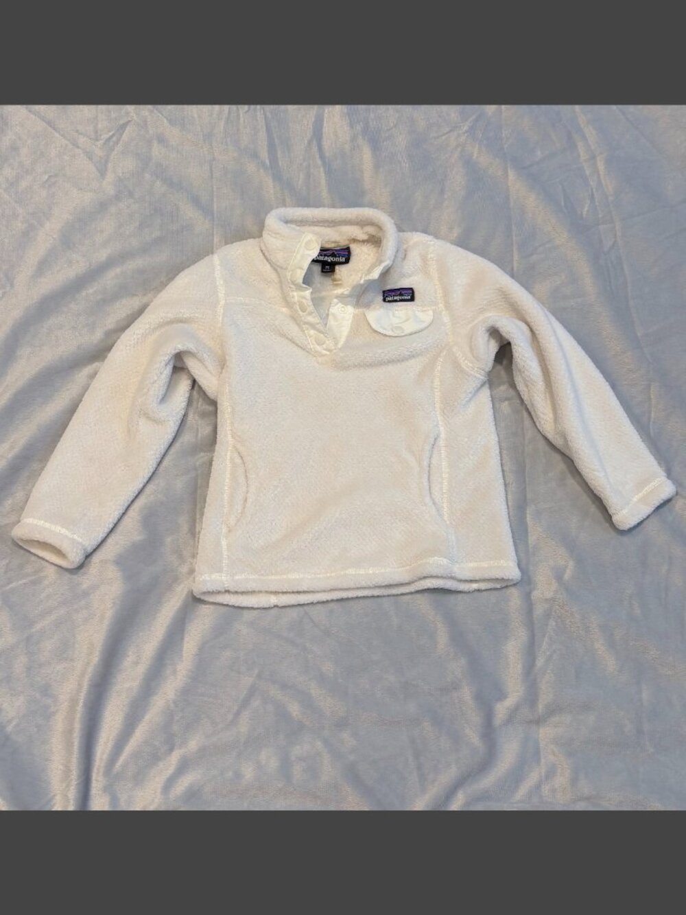Patagonia kids white pull over button up